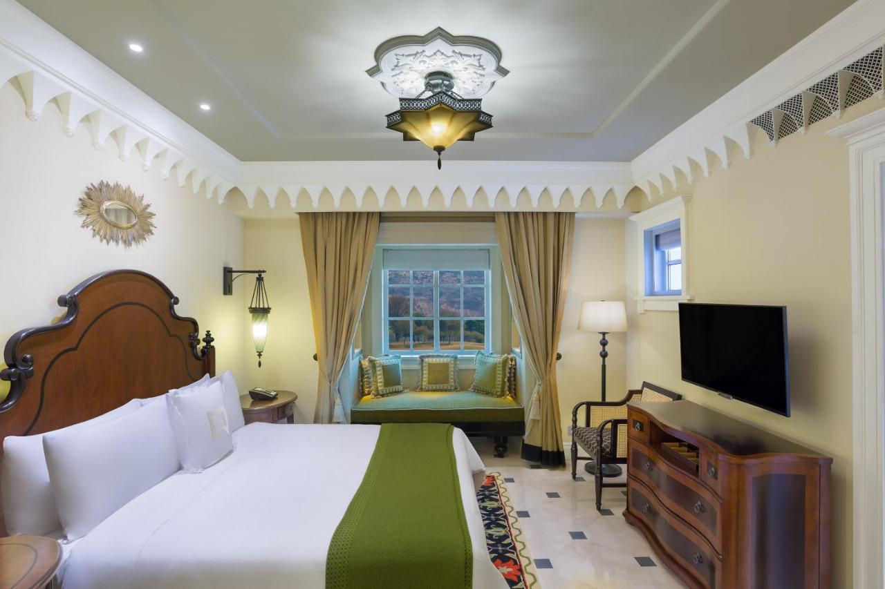 Готель Itc Grand Bharat, A Luxury Collection Retreat, Gurgaon, New Delhi Capital Region Екстер'єр фото